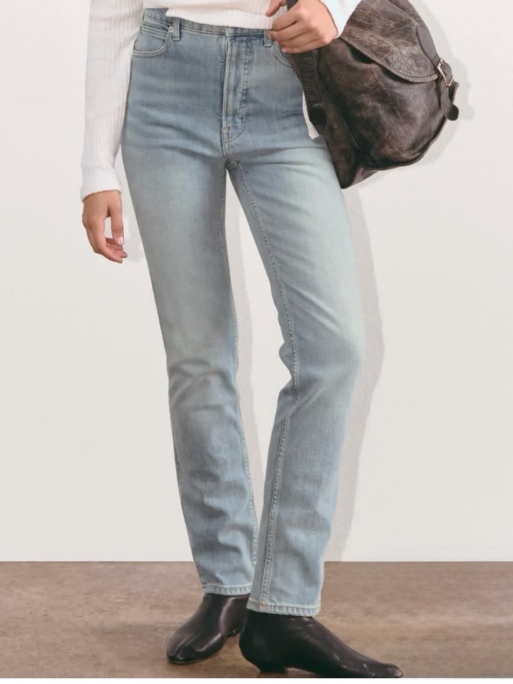 Everlane High Rise Straight Jean - Picture 3 of 9